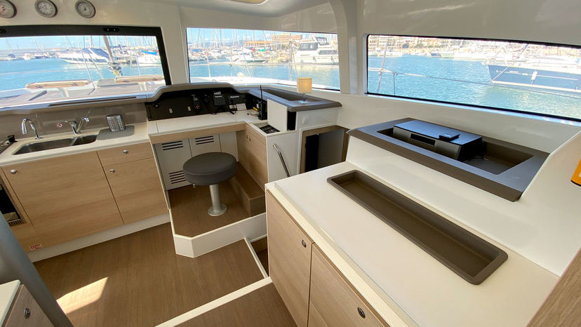 Catana 4.0 Escape