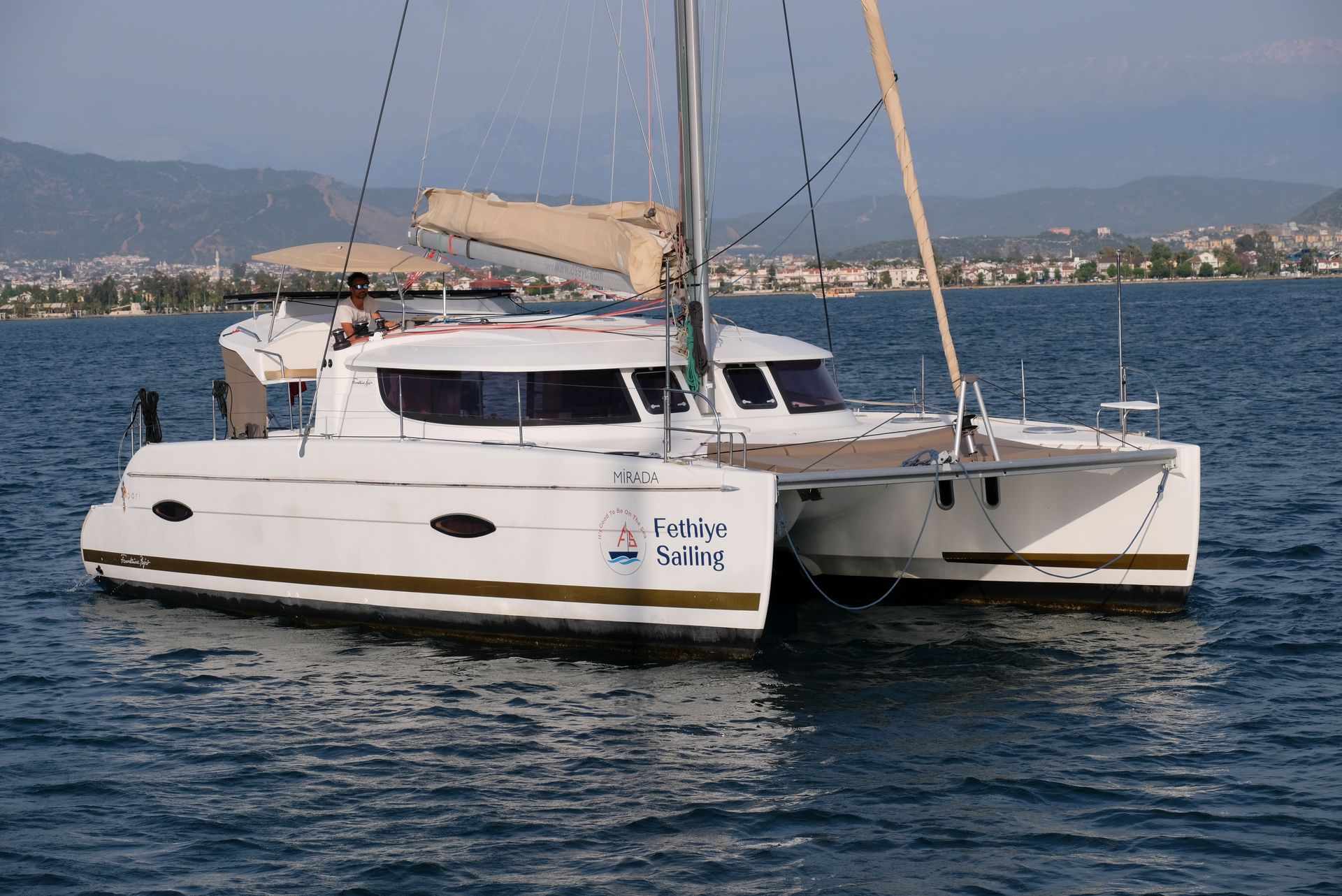 nausys-60557156-24464578-_DSF5355.JPG