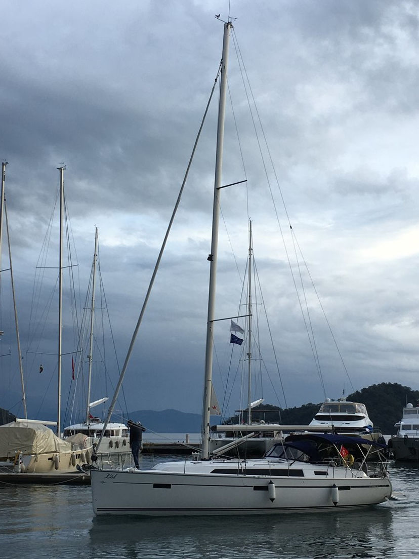 Bavaria Yachtbau CRUISER 41 Lal