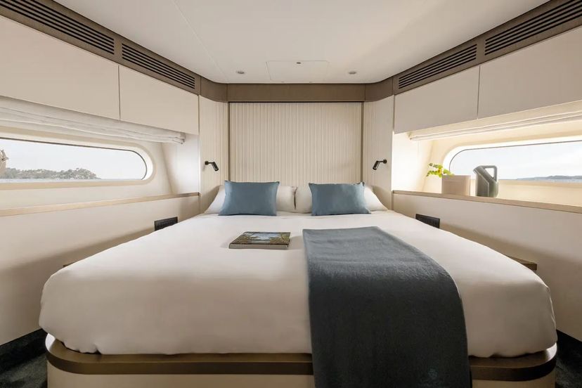 Azimut 60 Amparito XIII