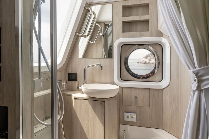 Azimut 60 Amparito XIII