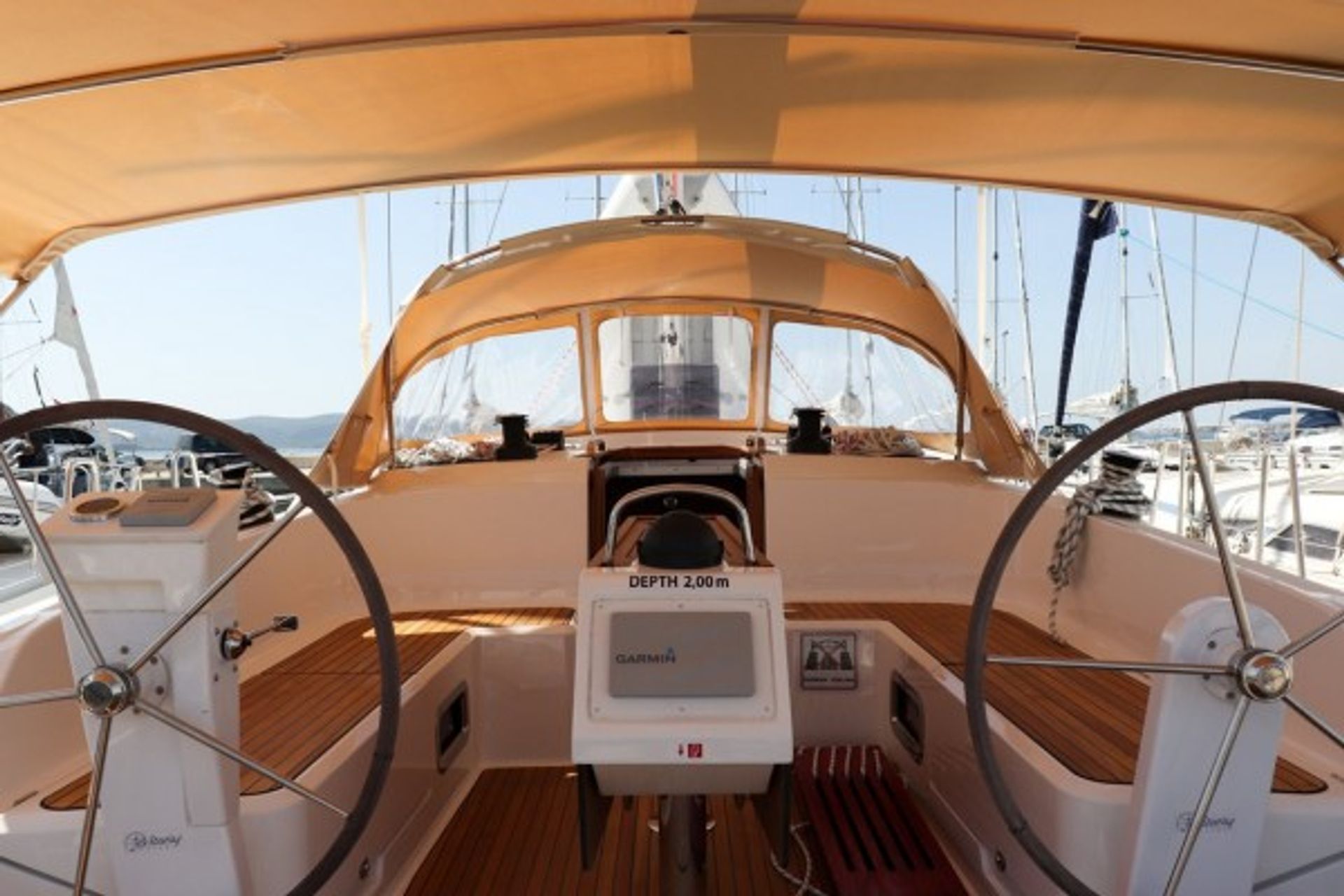 nausys-65775352-126227-n1.jpg