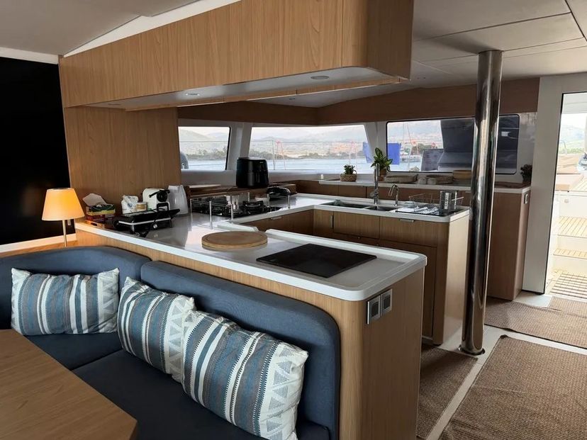 Catana Kos 52.CAT2