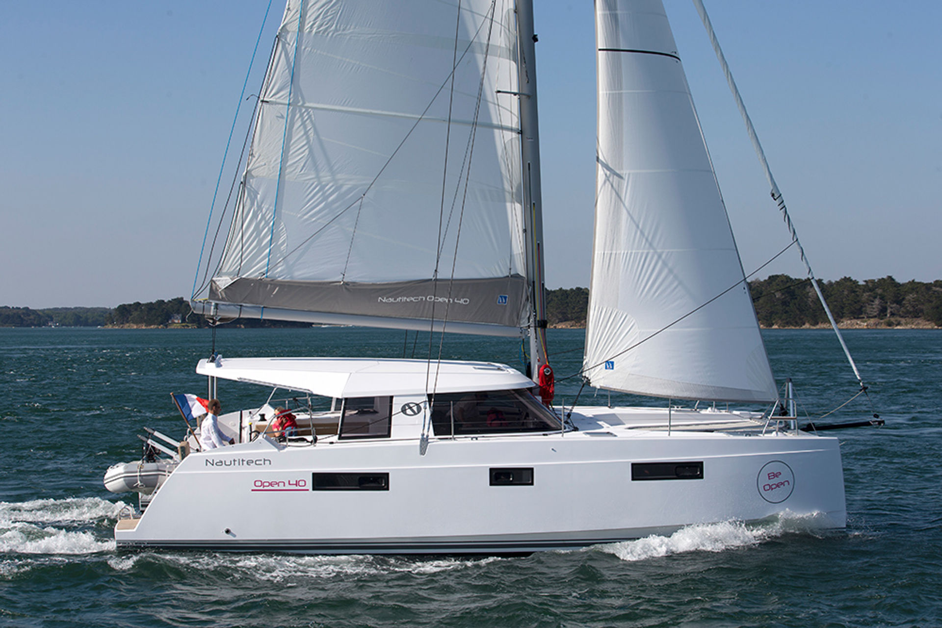 nausys-67002513-32905540-main.jpg