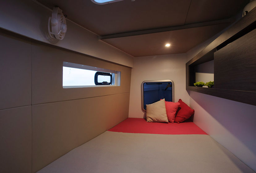 Bavaria Yachtbau 40 Whale Symphony