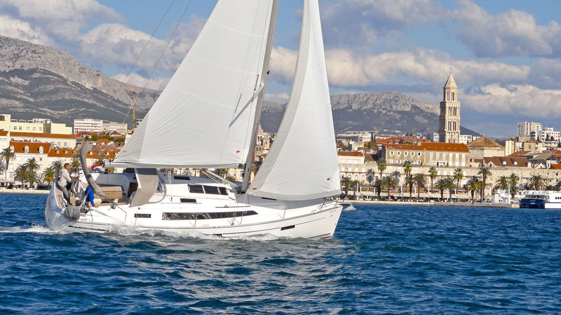 nausys-6711019-105313-main.jpg