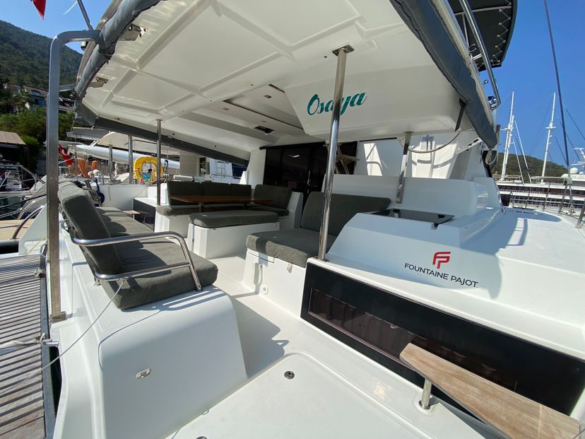 Fountaine Pajot 42 Osaya
