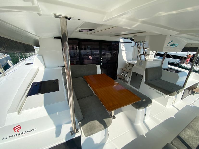 Fountaine Pajot 42 Osaya