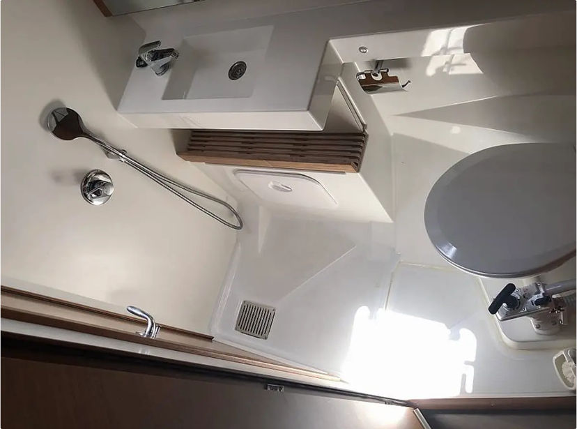 Jeanneau 40 Tikal III