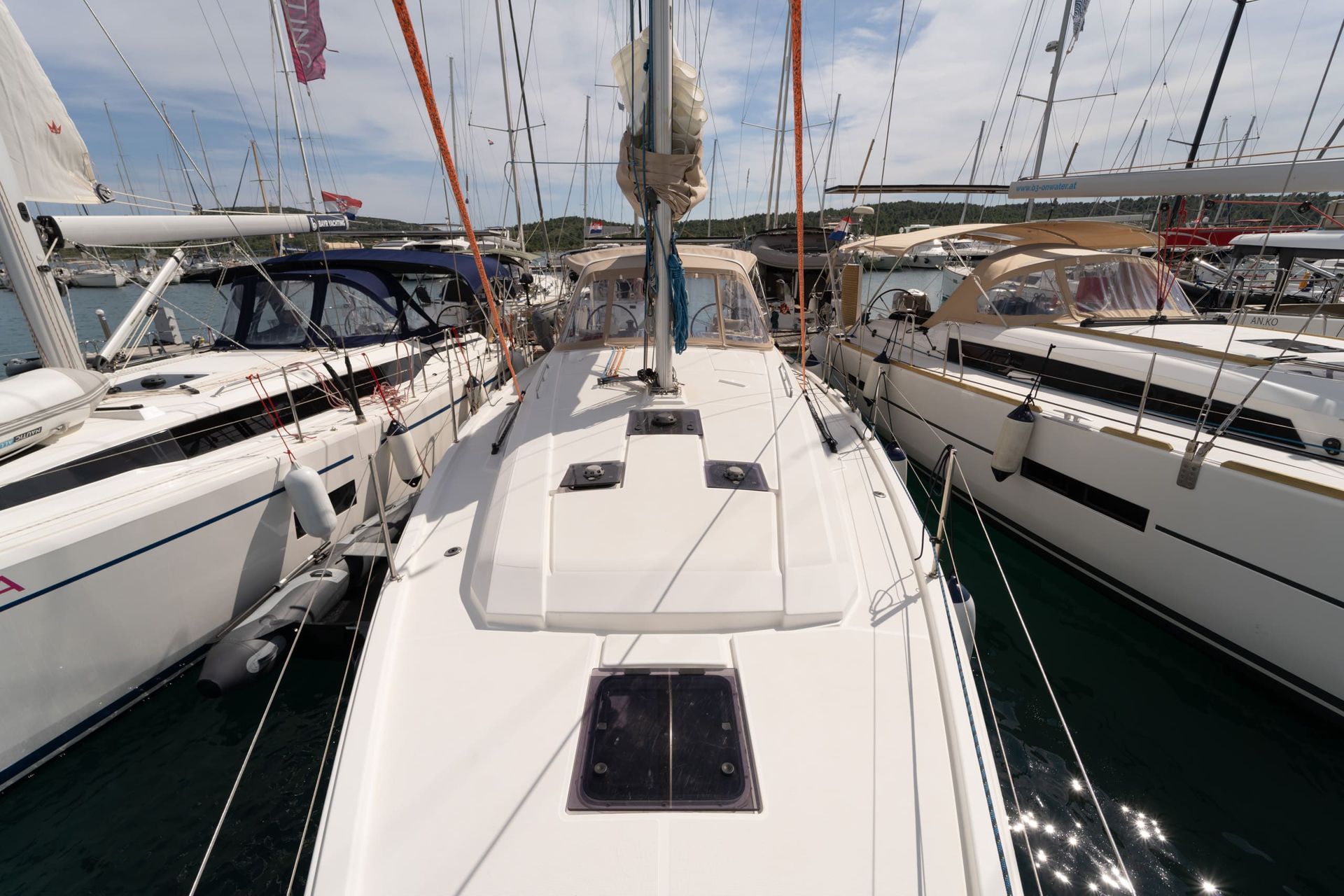 nausys-68159864-38313672-n1.jpg