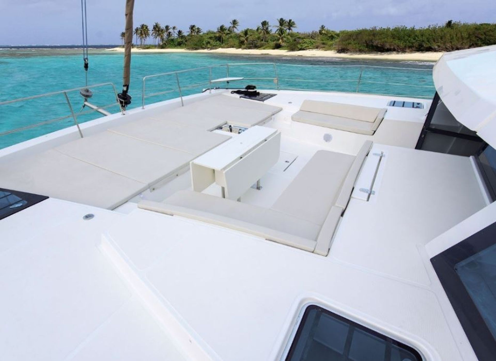 nausys-68239273-9870890-n2.JPG