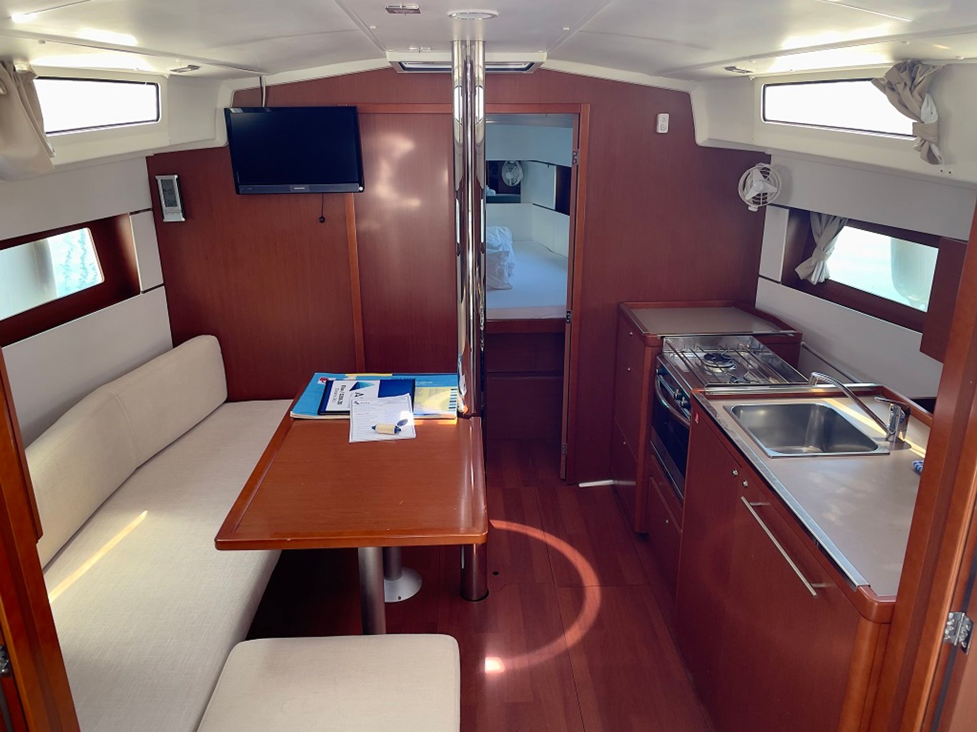 nausys-6889877-482145-p1.jpg
