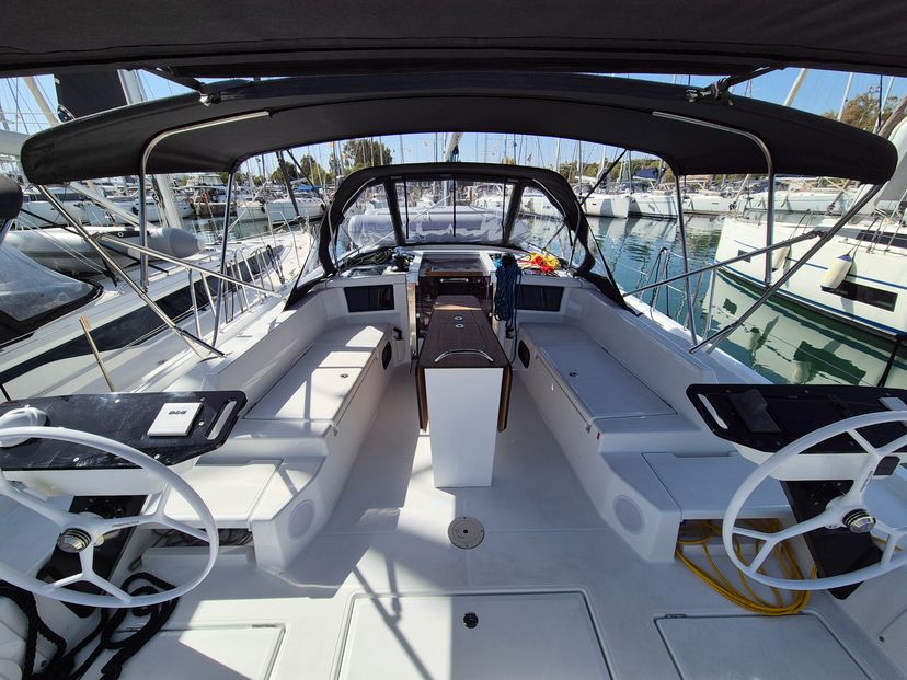 Dufour Yachts 44 Junior Mary 2