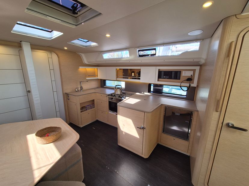 Dufour Yachts 44 Junior Mary 2