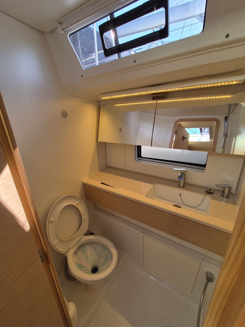 Dufour Yachts 44 Junior Mary 2