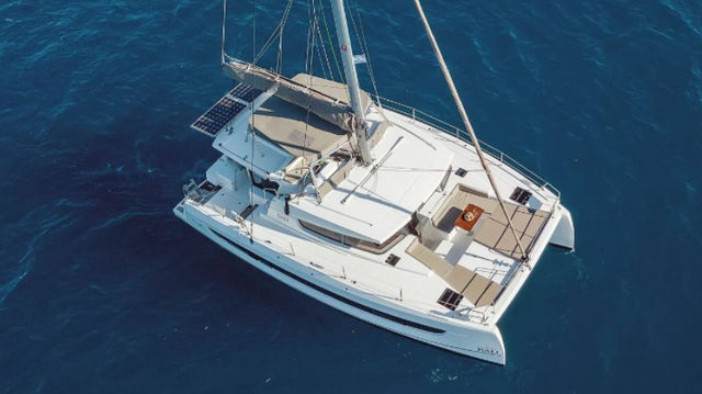 Catana 4.2 Junior Mary 1