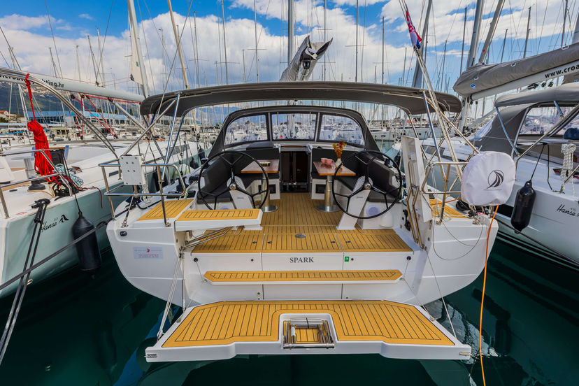 Hanse Yachts 410 Spark