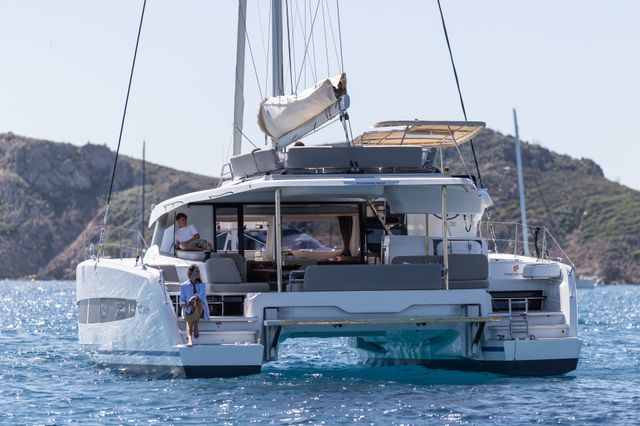 Fountaine Pajot 44 CinSéLuna