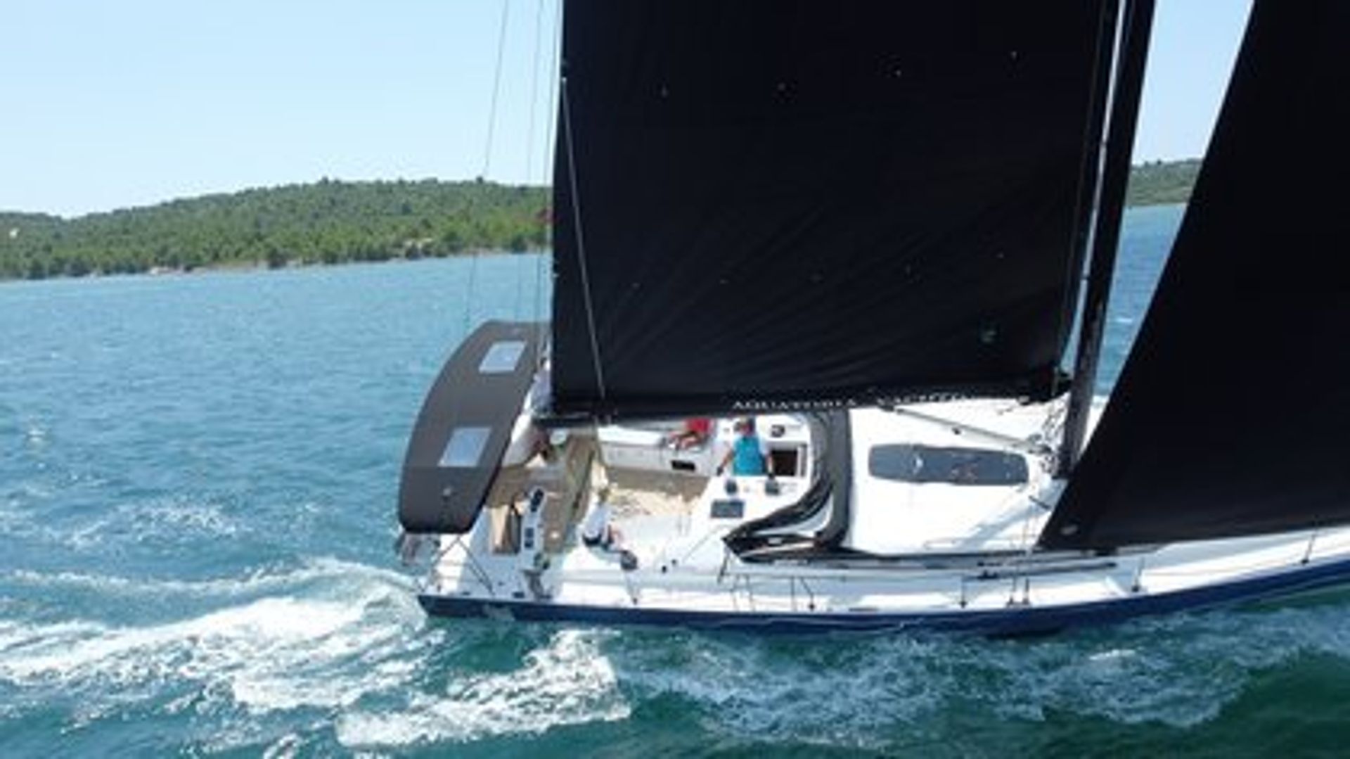 nausys-71048080-35320565-n2.jpg