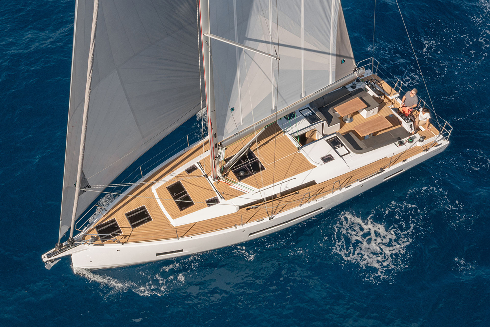 nausys-71052159-482136-main.jpg