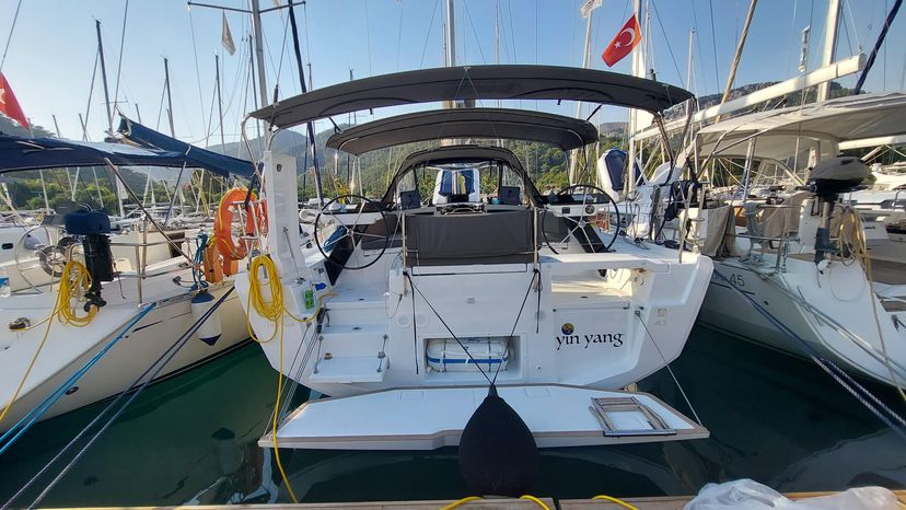 Dufour Yachts 41 Yin Yang