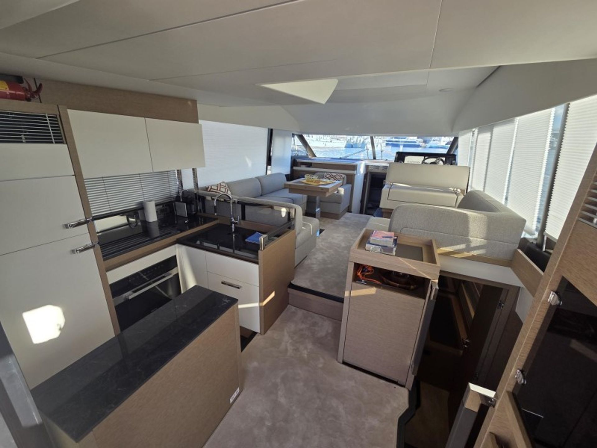 nausys-71178600-151-p1.jpg
