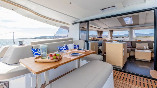 Fountaine Pajot 44 Ripple