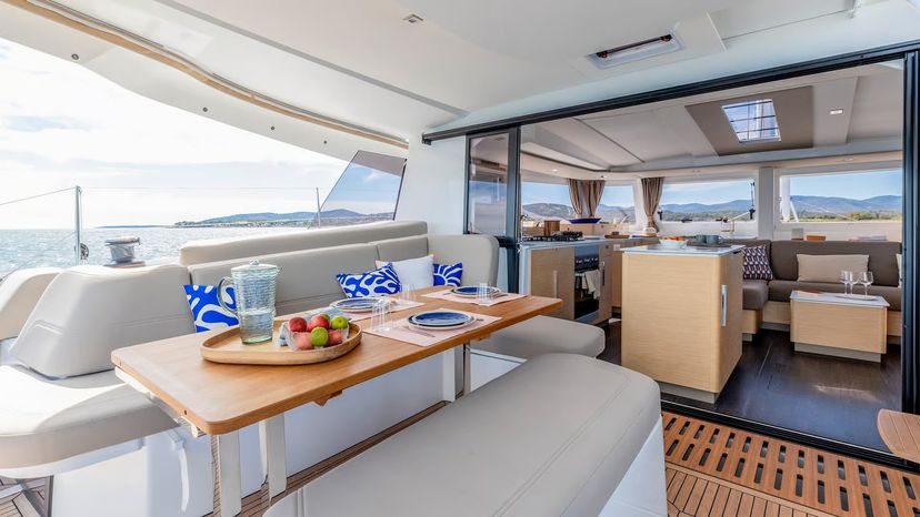 Fountaine Pajot 44 Ripple