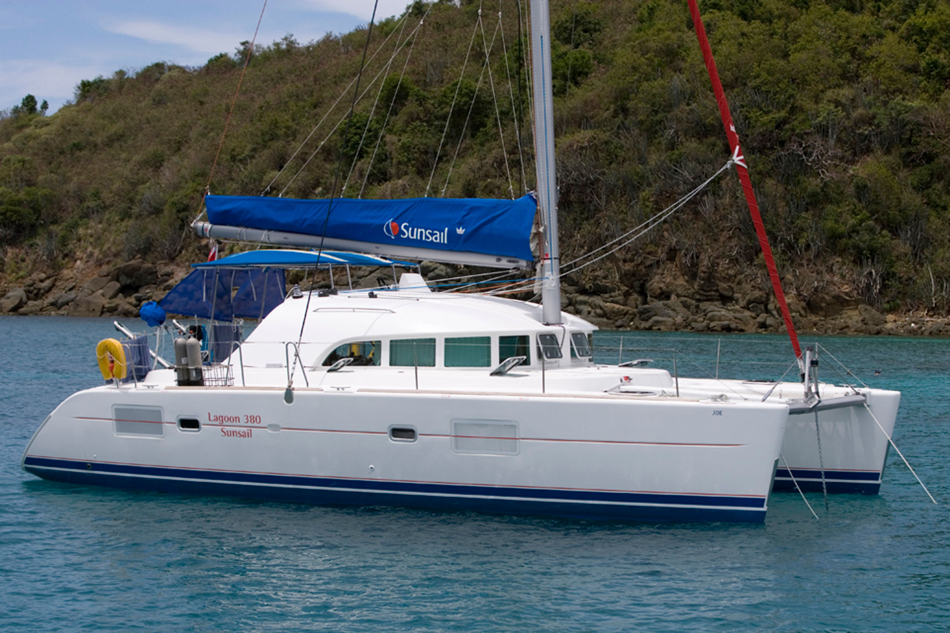 nausys-71668824-1093578-main.jpg