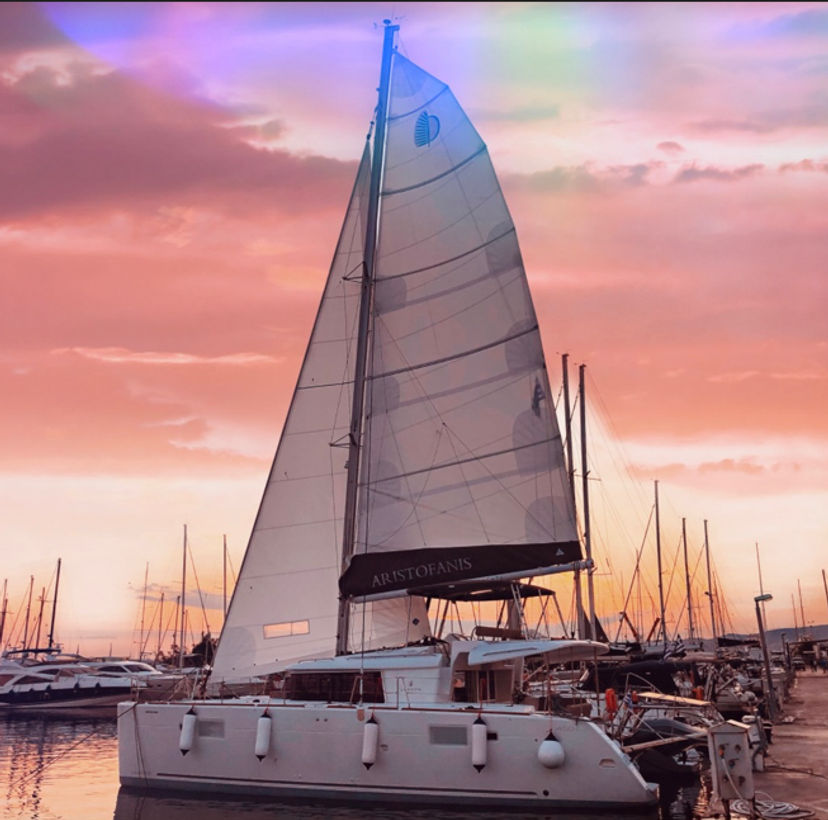 Lagoon 45 Aristofanis