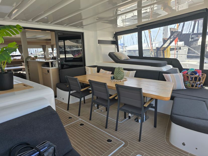 Lagoon 55 TriWing Carida