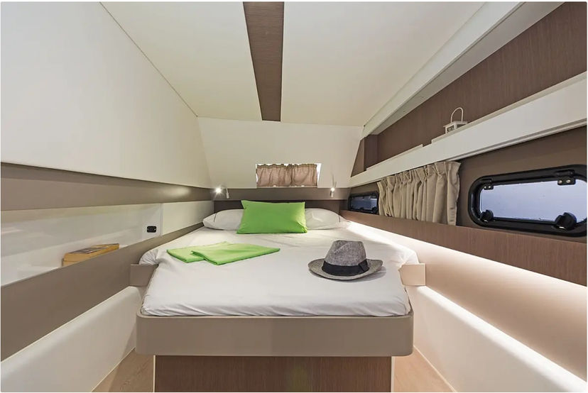 Catana 4.1 Golden Waters