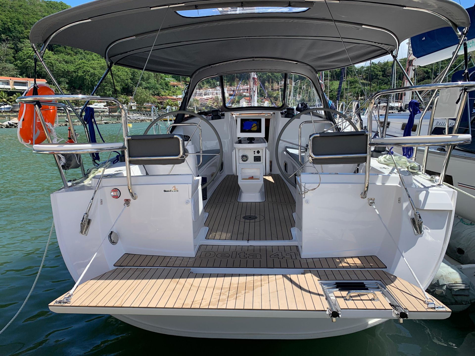 nausys-72293344-43707853-2.jpg