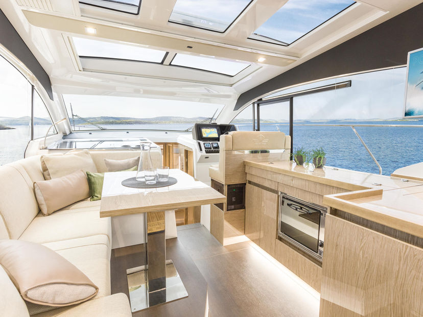 Sealine 39 Ecstasea