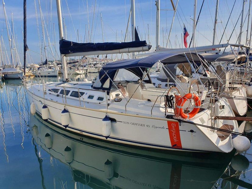 Jeanneau 43 Mantiz