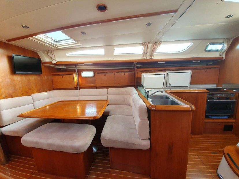 Jeanneau 43 Mantiz