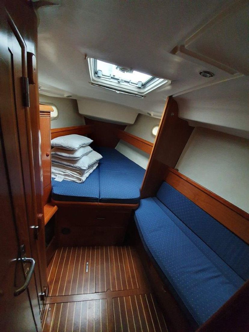 Jeanneau 43 Mantiz