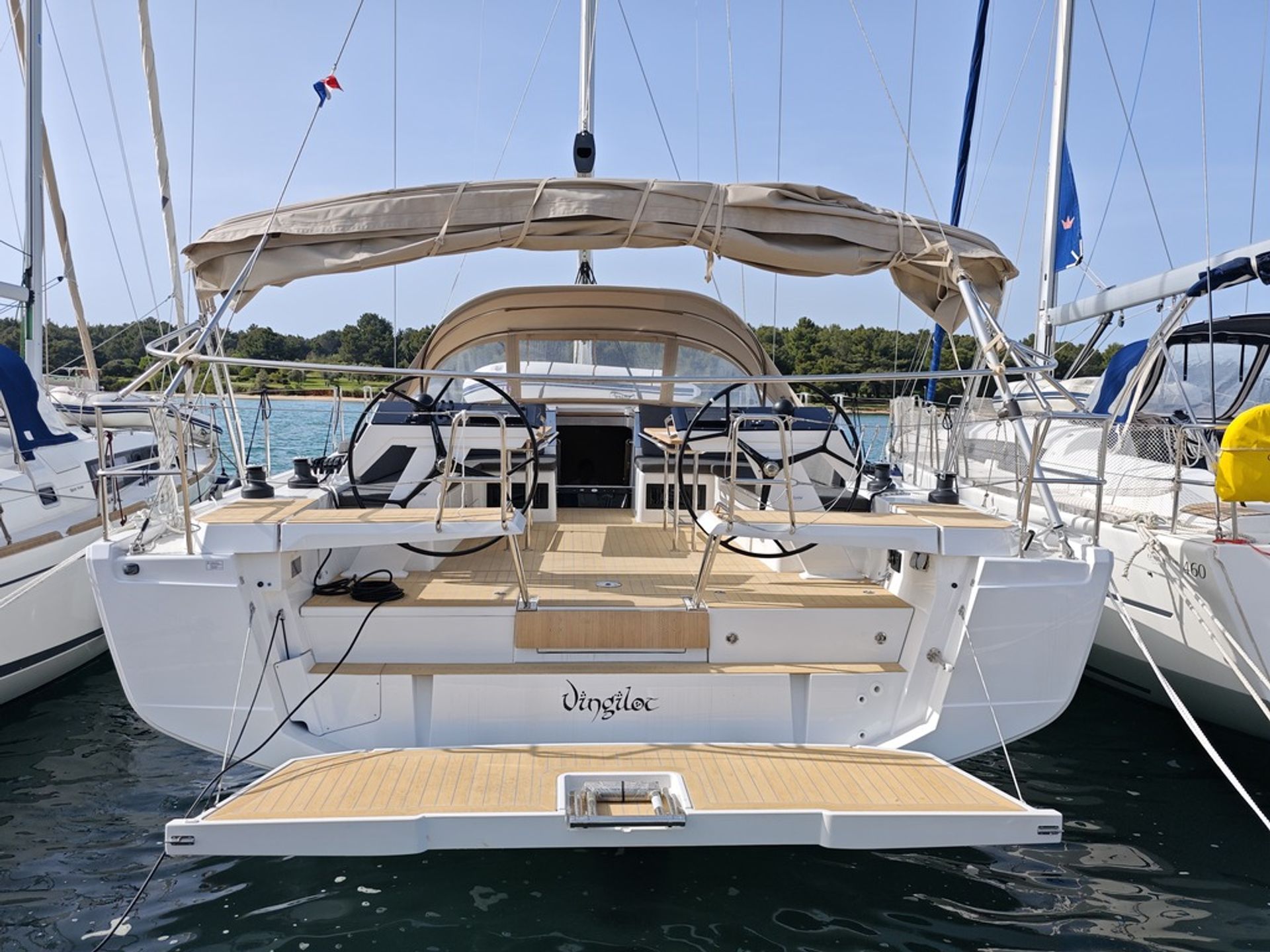 nausys-72645373-100556-main.jpg