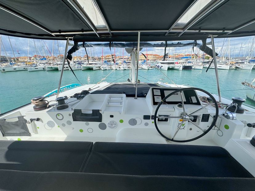 Lagoon 45 PaSEAon