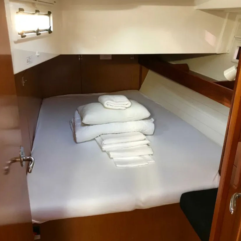 Bavaria Yachtbau 45 Midas