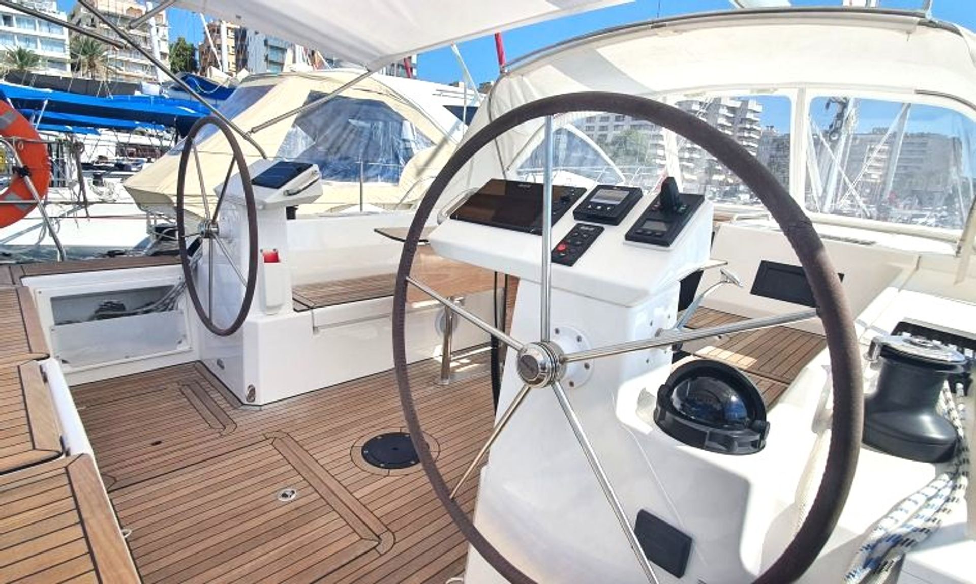 nausys-72793783-43336792-n.jpg