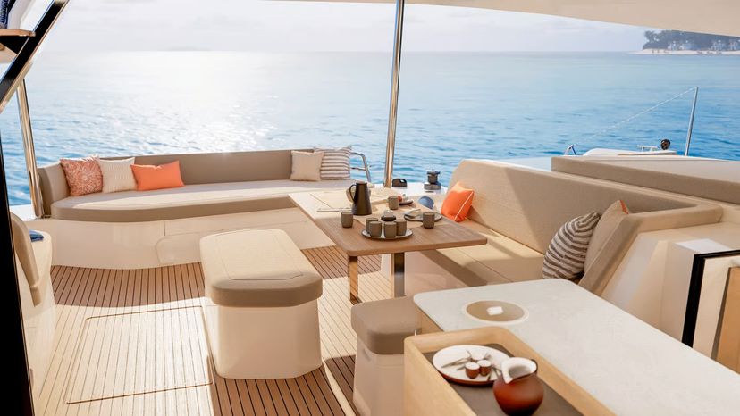 Fountaine Pajot 48 Long Layover