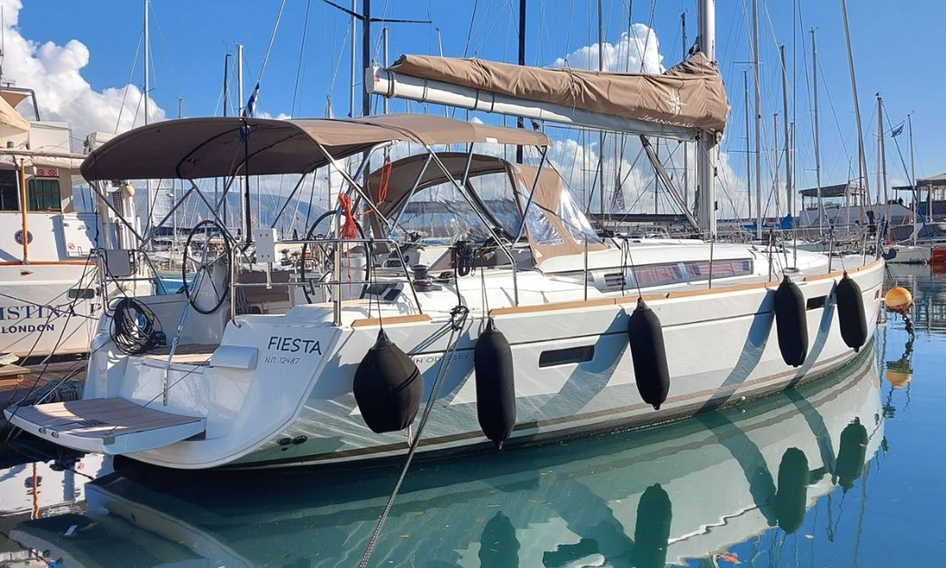 nausys-73318597-10364894-main.jpg