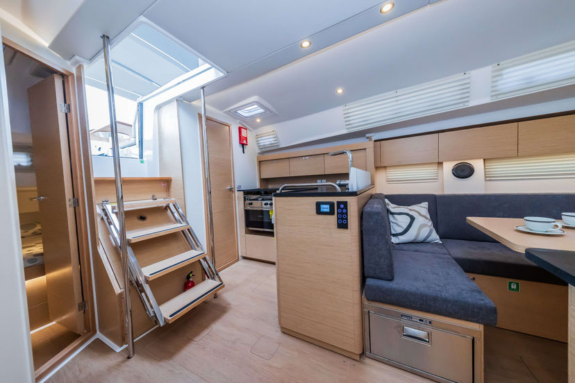 Hanse Yachts 410 Catch me if you can