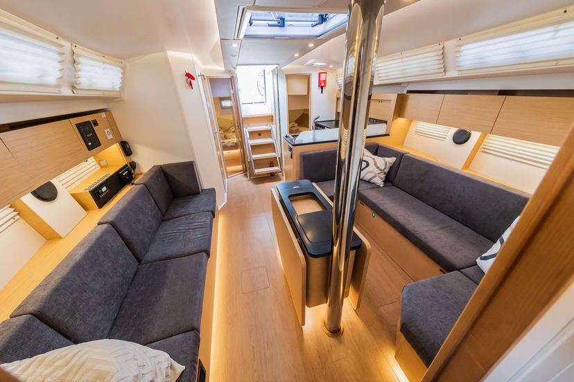 Hanse Yachts 410 Catch me if you can