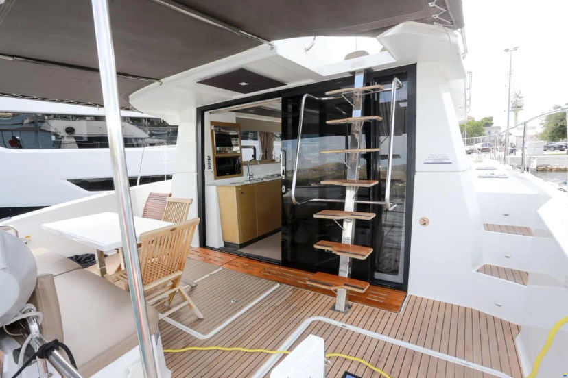 Fountaine Pajot 37 Dream Star