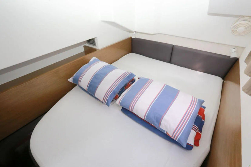 Fountaine Pajot 37 Dream Star
