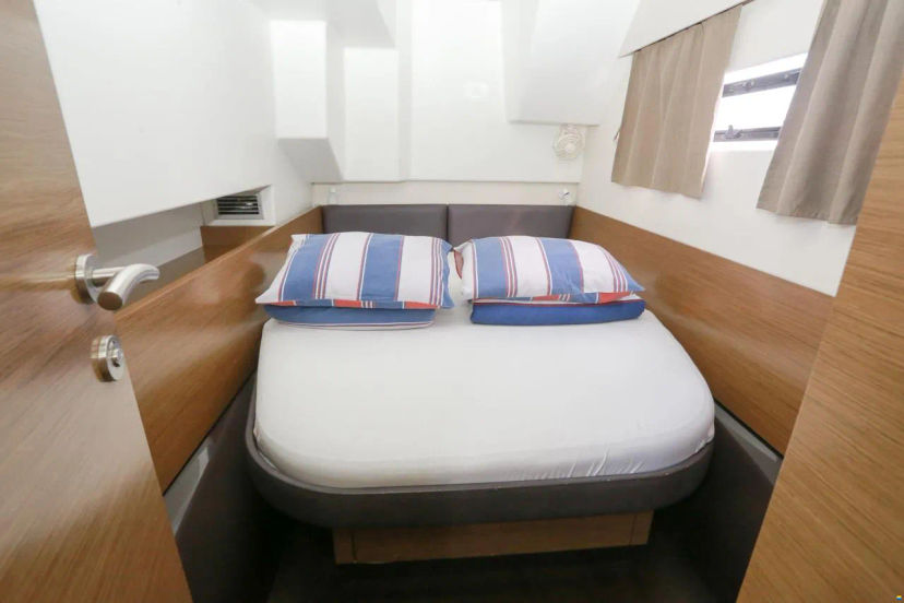 Fountaine Pajot 37 Dream Star