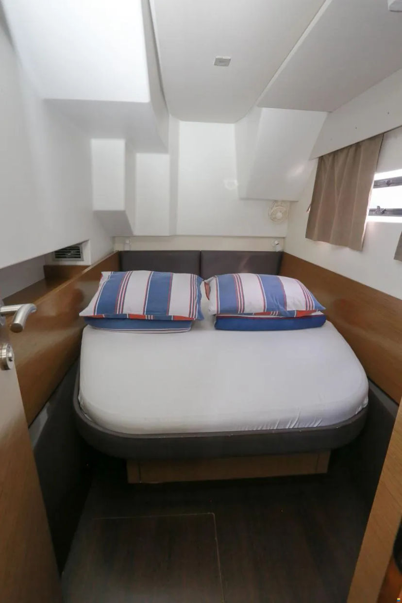 Fountaine Pajot 37 Dream Star