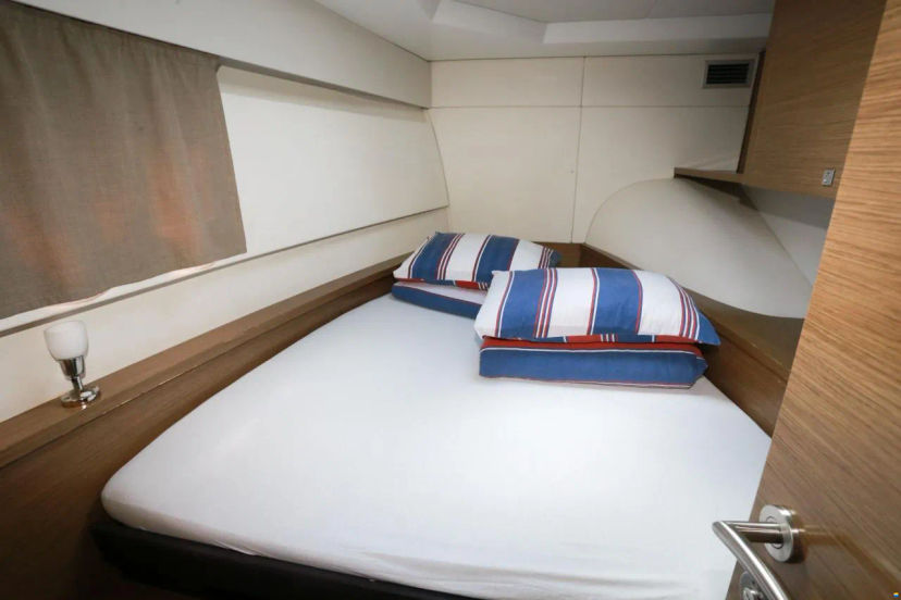 Fountaine Pajot 37 Dream Star